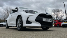Toyota Yaris 1.5 Hybrid Icon 5dr CVT Hybrid Hatchback